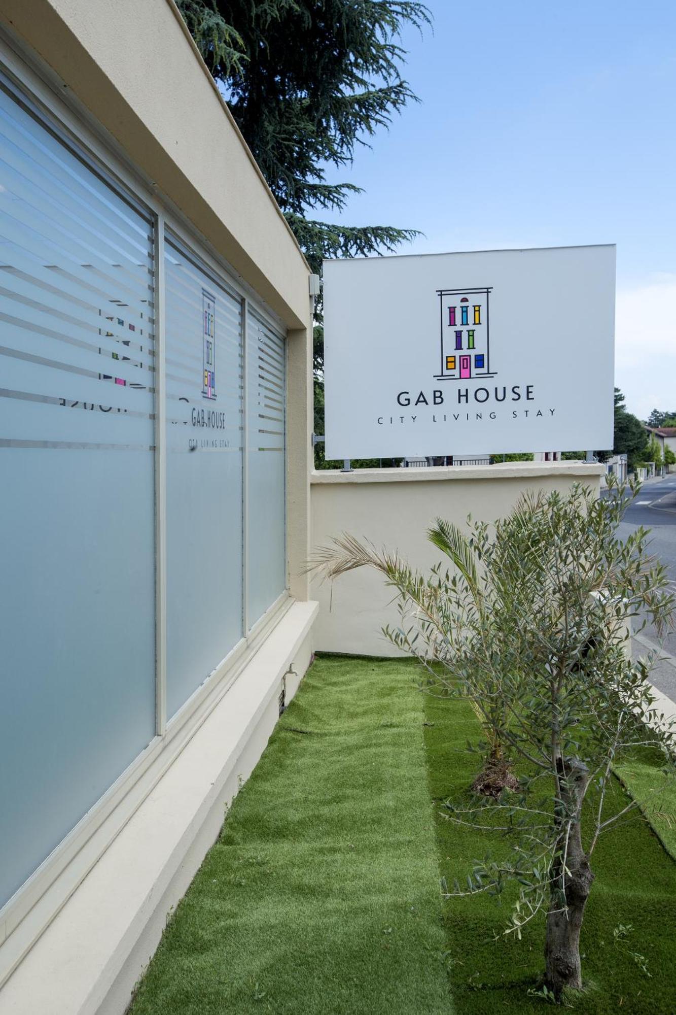 Gab House Hotel Bron Exterior foto
